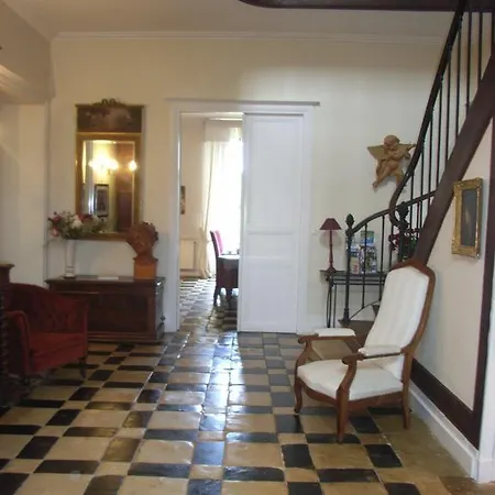 Le Logis Des Tours