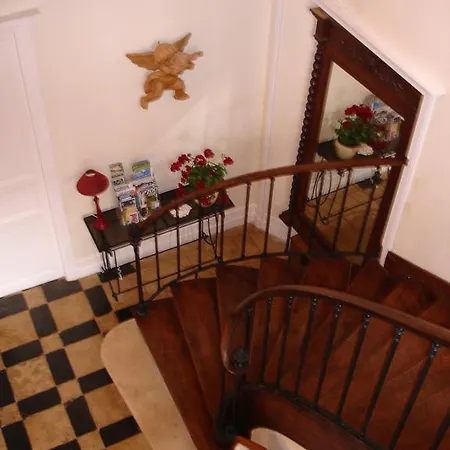 Gasthof Le Logis Des Tours Villefagnan