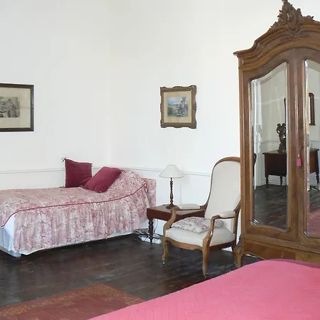 Le Logis Des Tours Maison d'hôtes *